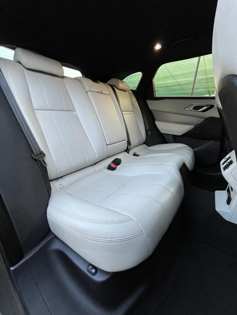 Land Rover Range Rover Velar R DYNAMIC* ALL OPTIONS* СОБСТВЕН ЛИЗИНГ, снимка 10 - Автомобили и джипове - 51359793