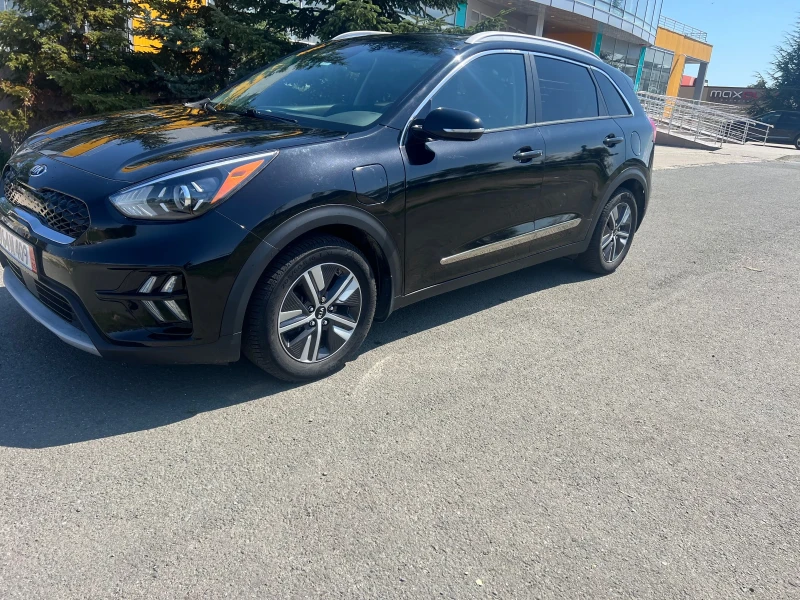 Kia Niro, снимка 4 - Автомобили и джипове - 52543081