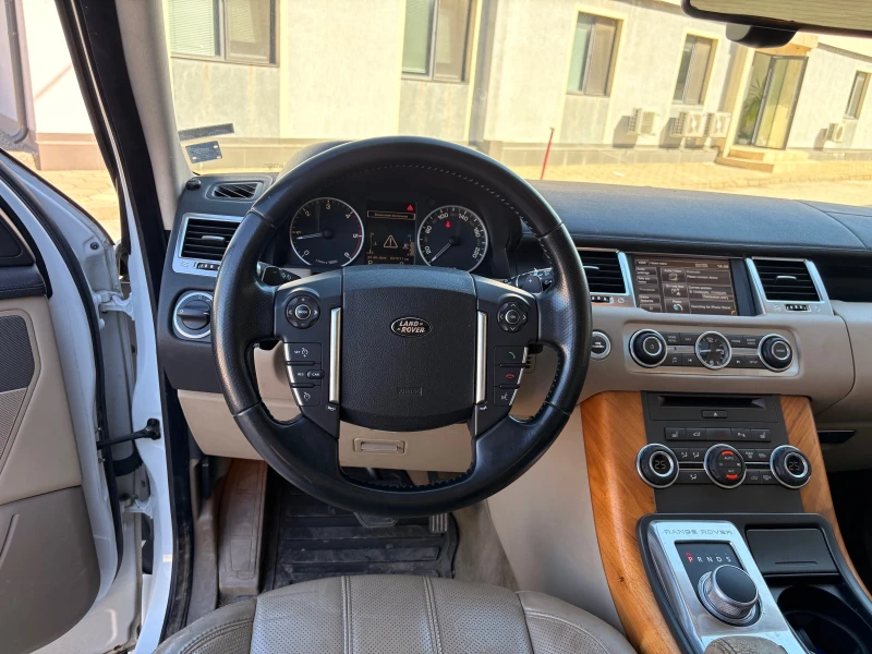 Land Rover Range Rover Sport HSE, снимка 9 - Автомобили и джипове - 52615627