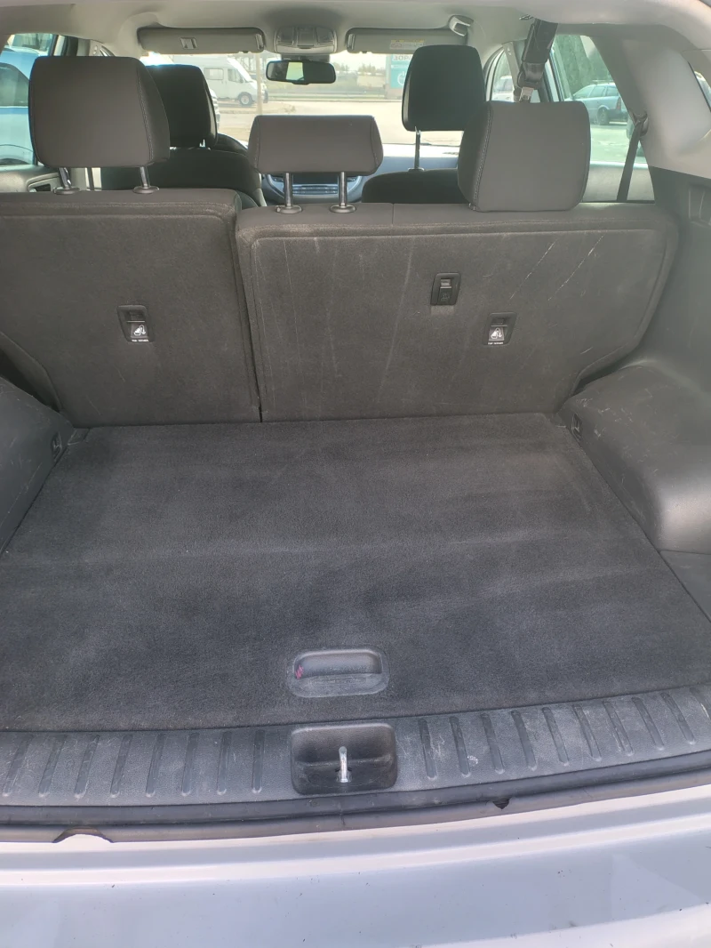 Hyundai Tucson 1.7 CRDI, снимка 15 - Автомобили и джипове - 52350536