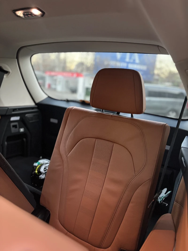 BMW X7, снимка 13 - Автомобили и джипове - 52745651