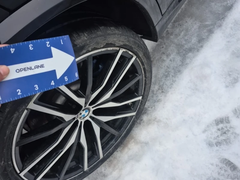 BMW X5 * M50i * CARFAX * БЕЗ ПЪРВОНАЧАЛНА ВНОСКА, снимка 12 - Автомобили и джипове - 53143582