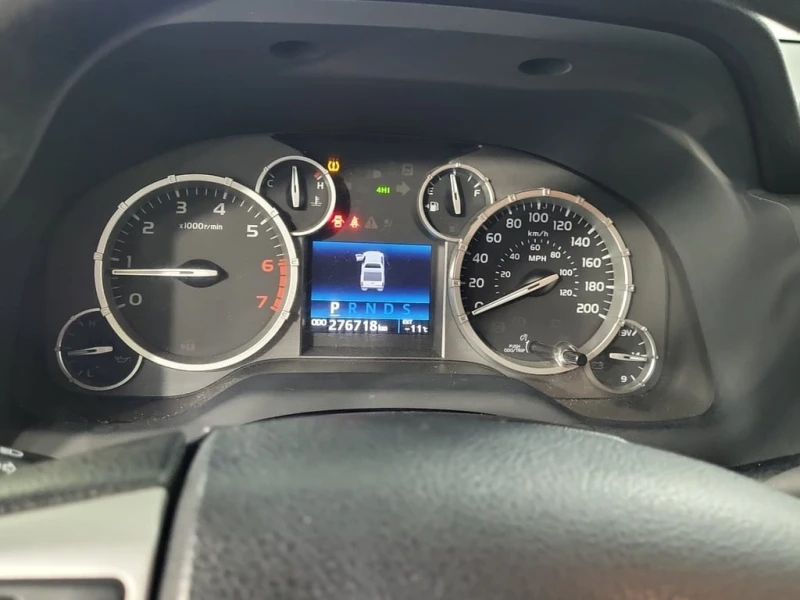 Toyota Tundra * SR5 CREW CAB STD BED * CARFAX * БЕЗ ПЪРВОНАЧАЛНА, снимка 10 - Автомобили и джипове - 53290610