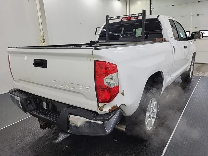 Toyota Tundra * SR5 CREW CAB STD BED * CARFAX * БЕЗ ПЪРВОНАЧАЛНА, снимка 3 - Автомобили и джипове - 53290610