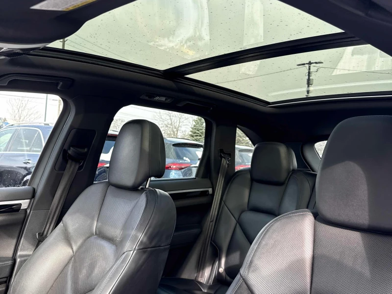 Porsche Cayenne S* Pano* 360view* Подгрев* Обдух* Bose* , снимка 13 - Автомобили и джипове - 53599695