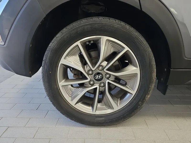 Hyundai Tucson 2.0 2WD MODERN | Mobile.bg � ����������� 5