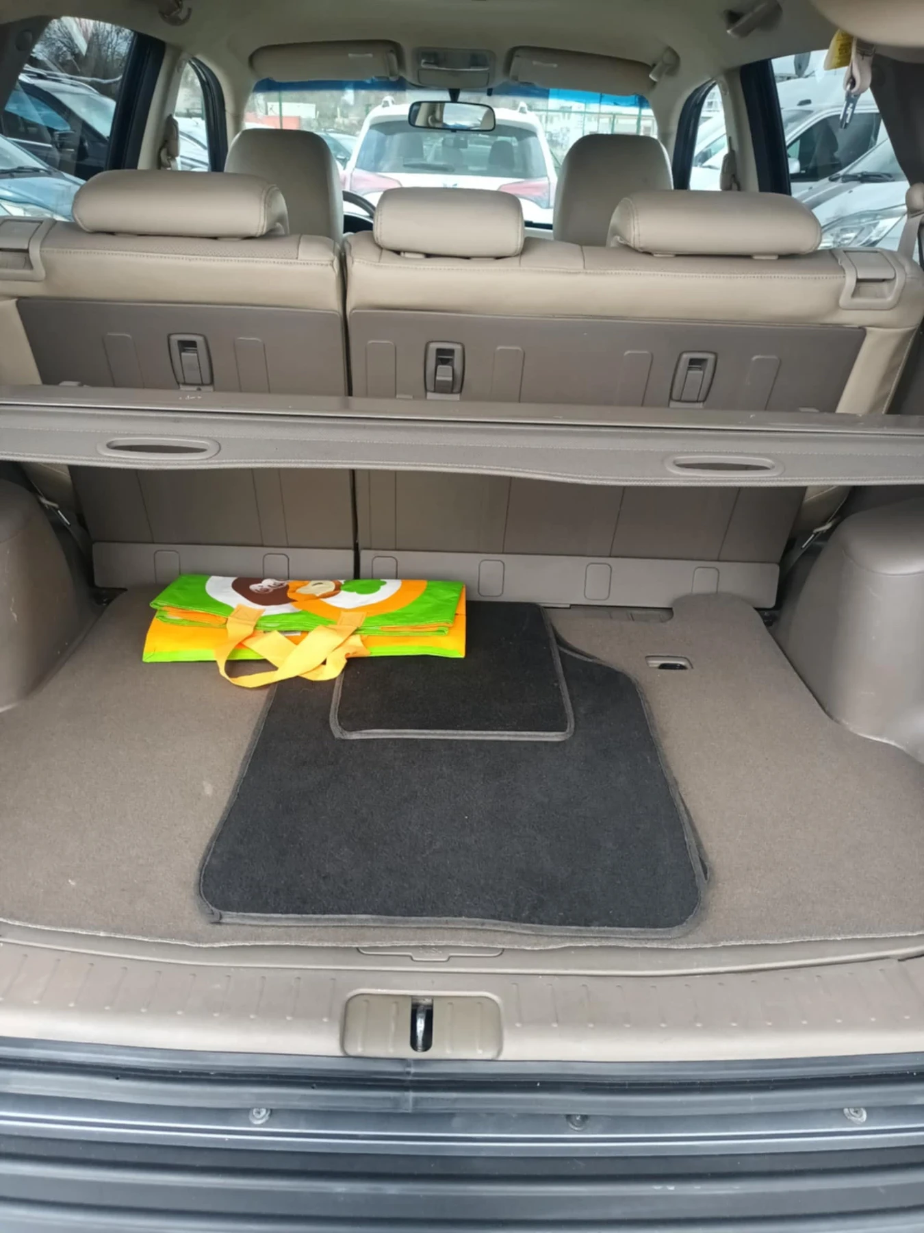 Hyundai Tucson 2.0 БЕНЗИН РЕАЛНИ КИЛОМЕТРИ  - изображение 10