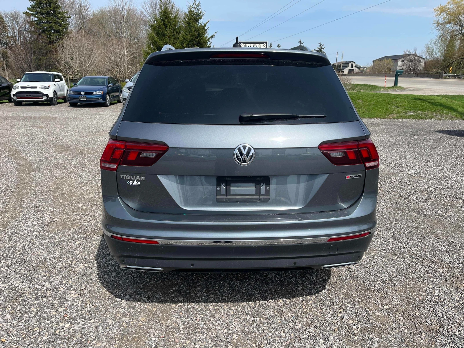 VW Tiguan Highline * * CARFAX * * Цена до БГ * * , снимка 5 - Автомобили и джипове - 54422962