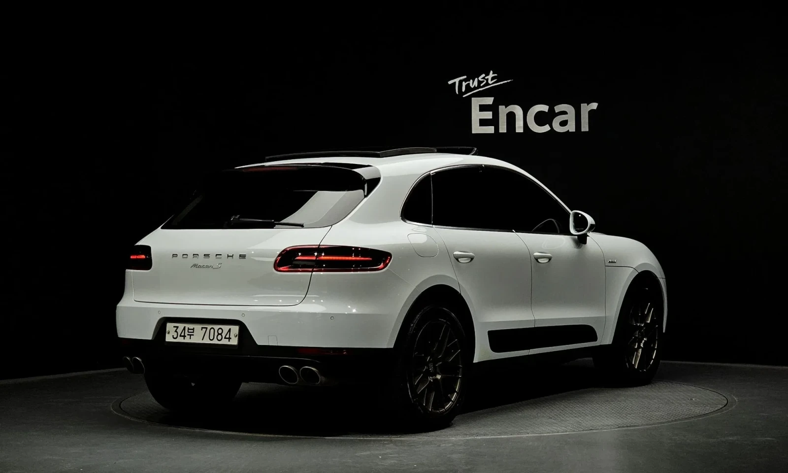Porsche Macan S* Diesel* Pano* Обдухване, снимка 2 - Автомобили и джипове - 54787259