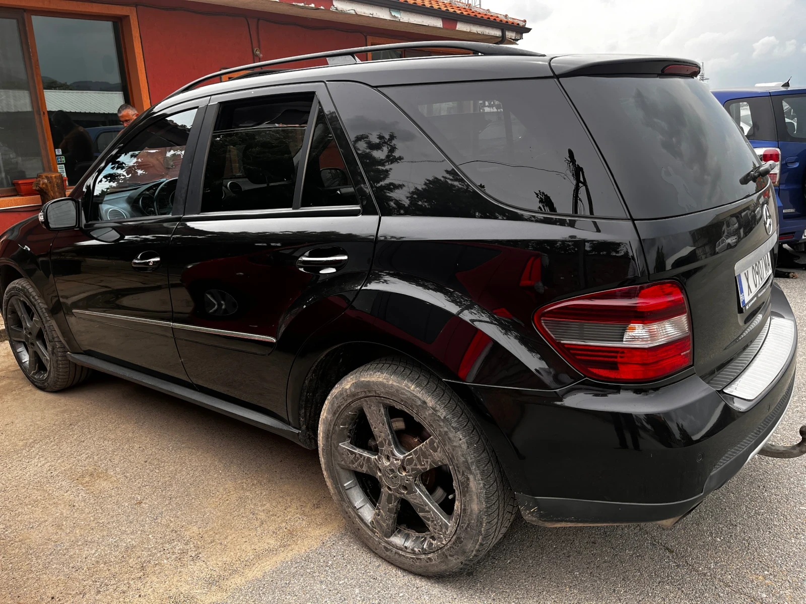 Mercedes-Benz ML 280 4 Matic, снимка 4 - Автомобили и джипове - 54809403