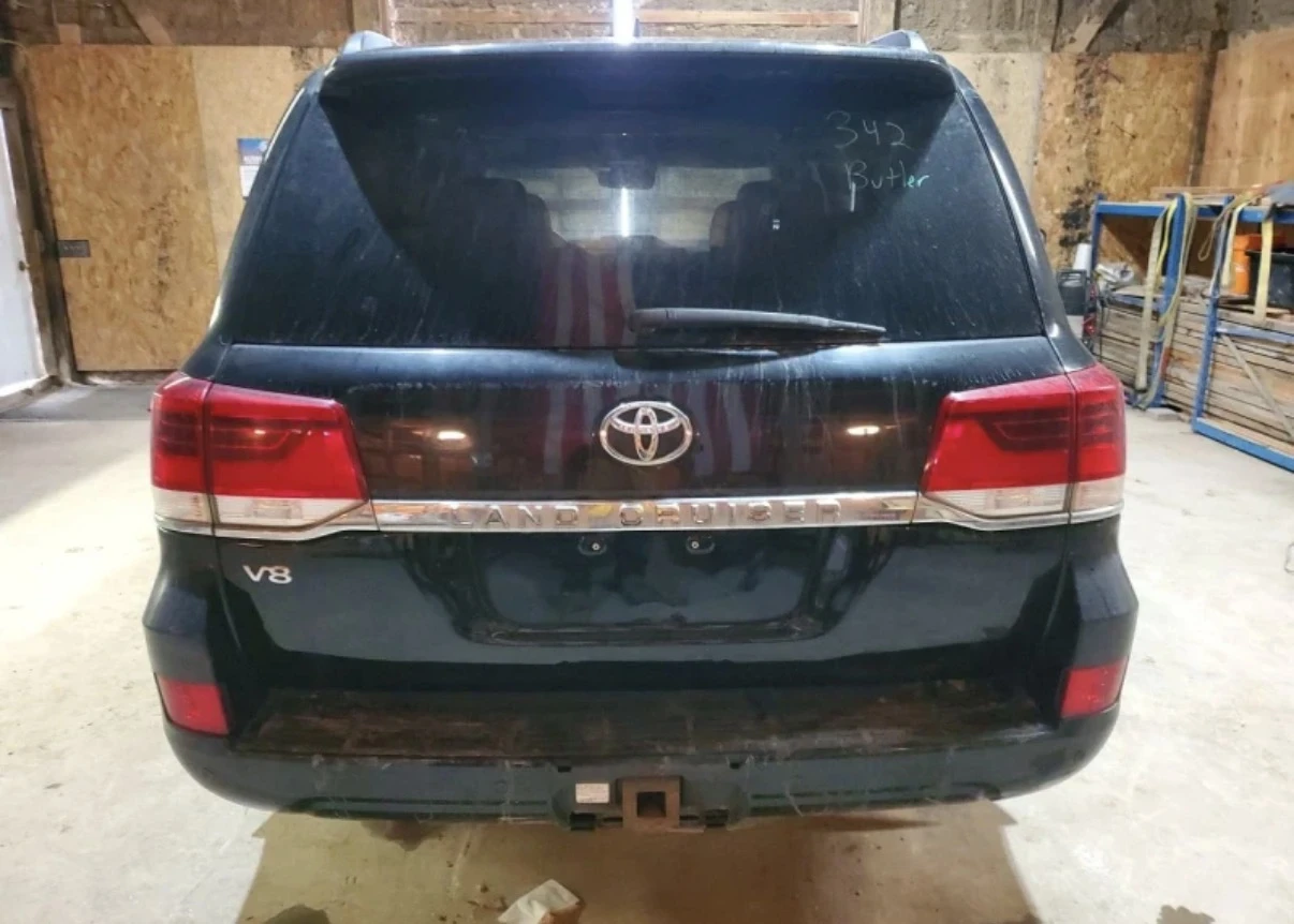 Toyota Land cruiser BASE * 5.7 * RUN&DRIVE * CARFAX *  | Mobile.bg � ����������� 6