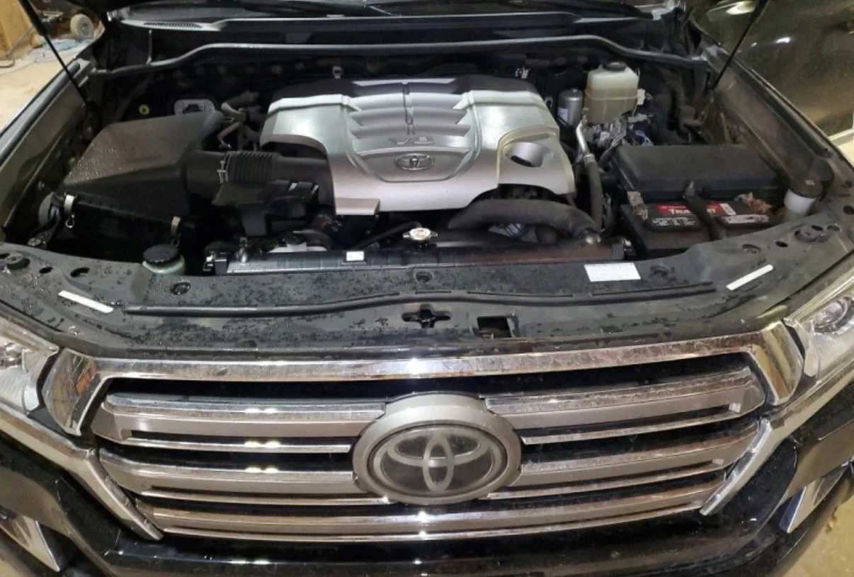 Toyota Land cruiser BASE * 5.7 * RUN&DRIVE * CARFAX *  | Mobile.bg � ����������� 11