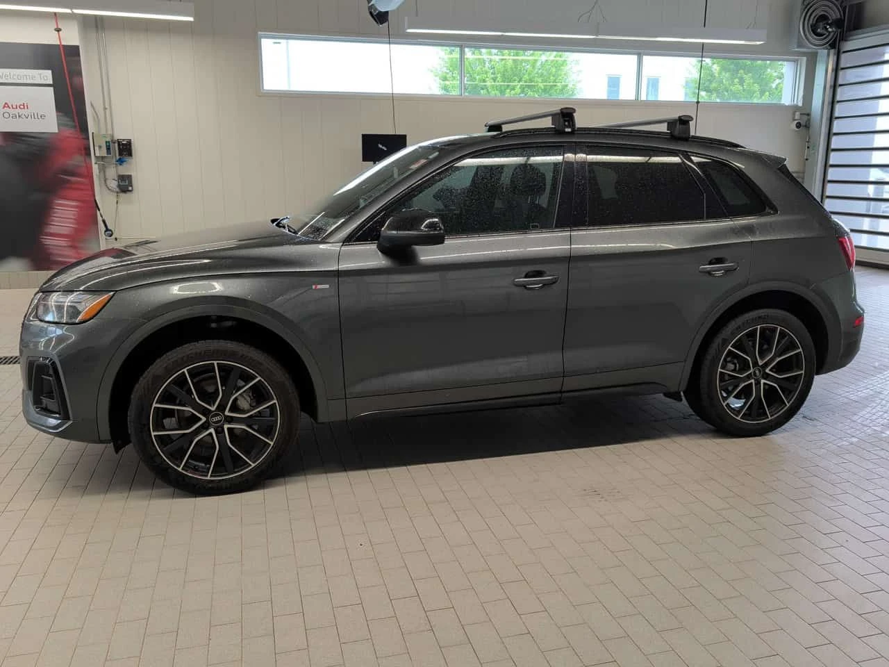 Audi Q5 * Progressiv * CARFAX * ЦЕНА ДО БГ, снимка 2 - Автомобили и джипове - 55164071