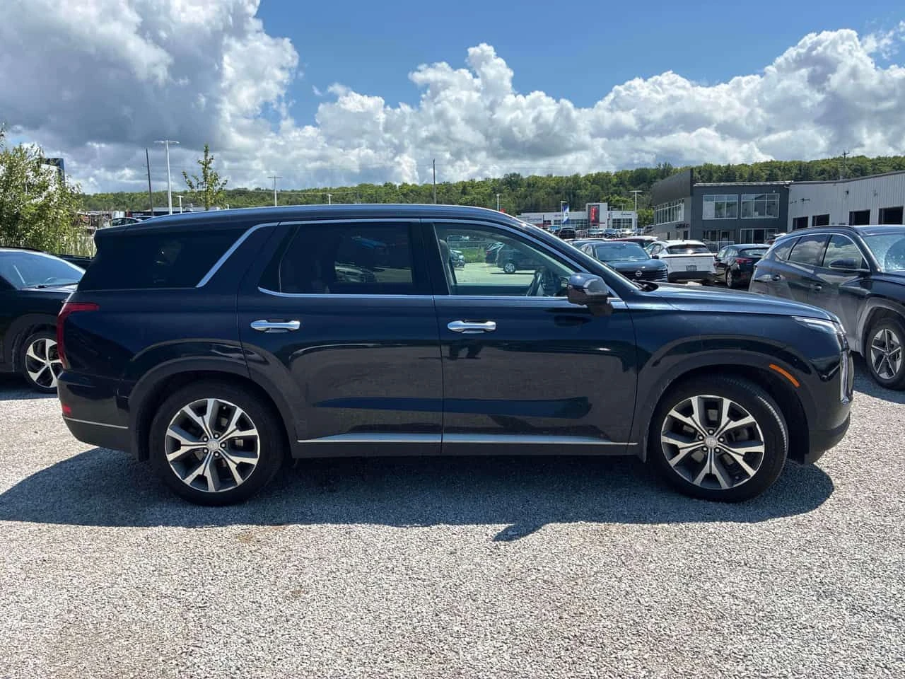 Hyundai Palisade * Luxury * CARFAX * ОПЦИЯ ЗА ФИНАНСИРАНЕ, снимка 3 - Автомобили и джипове - 55259980