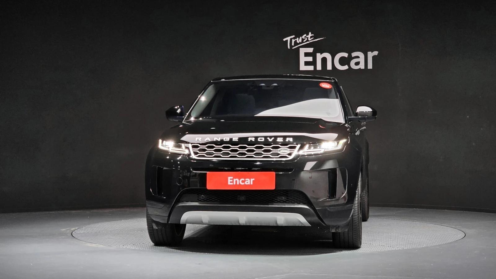 Land Rover Range Rover Evoque D180* BLIND SPOT* ЛЮК* ПОДГРЕВ ВОЛАН* КРАЙНА ЦЕНА, снимка 3 - Автомобили и джипове - 55595203