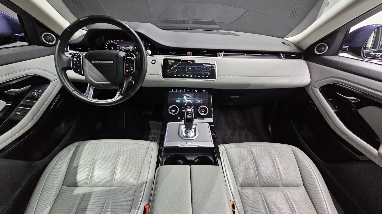 Land Rover Range Rover Evoque D180* BLIND SPOT* ЛЮК* ПОДГРЕВ ВОЛАН* КРАЙНА ЦЕНА, снимка 7 - Автомобили и джипове - 55595203