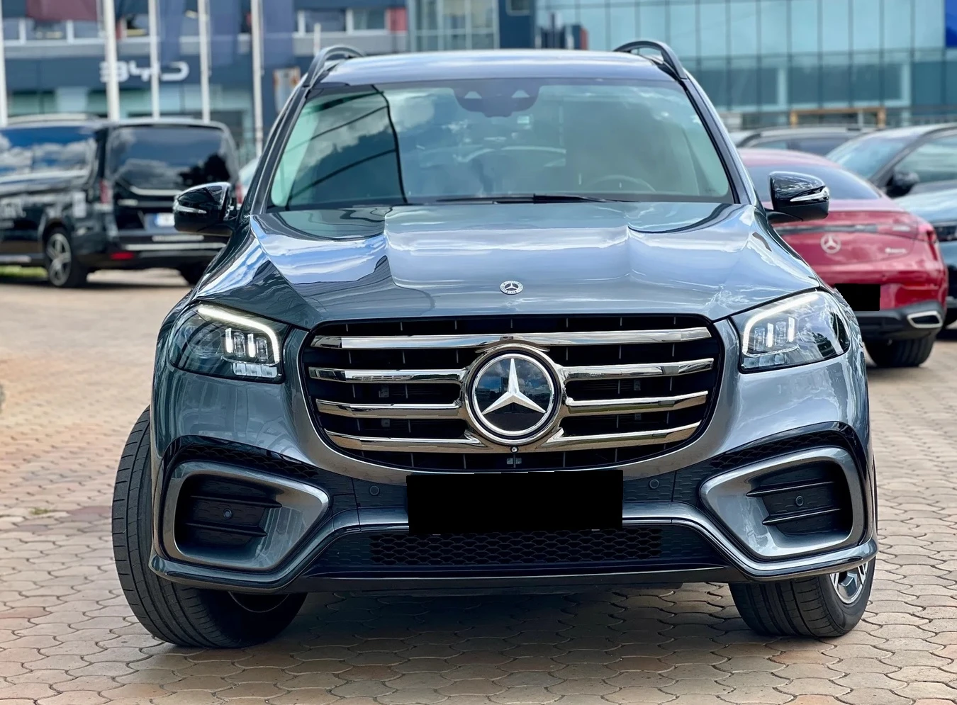 Mercedes-Benz GLS 350 d 4MATIC AMG-Line, снимка 2 - Автомобили и джипове - 55889553