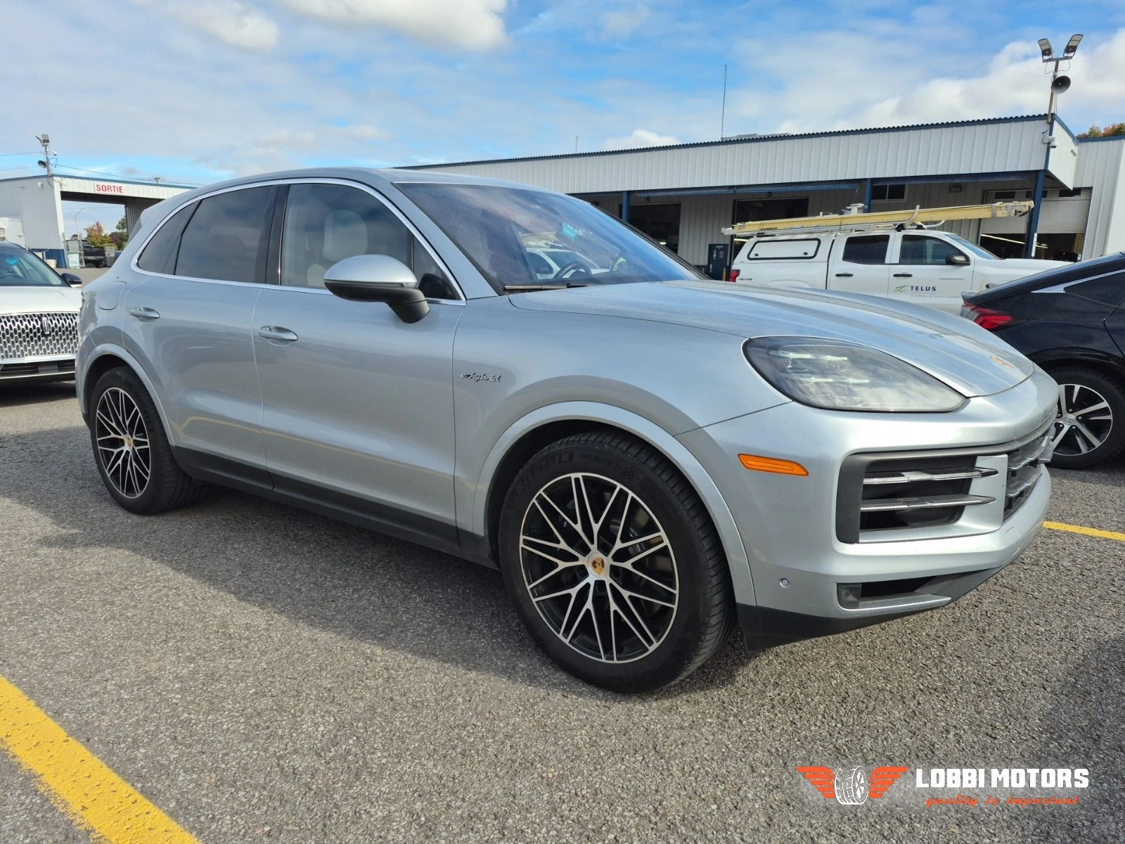 Porsche Cayenne, снимка 2 - Автомобили и джипове - 56297509