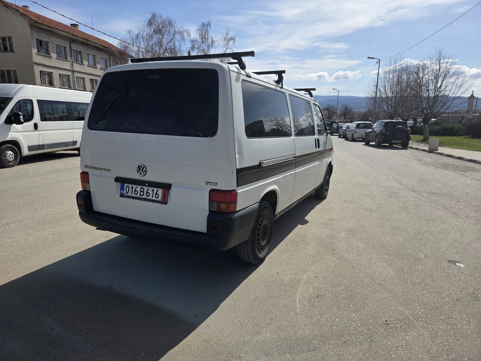 VW Transporter 8+ 1 2.5 102 кс* КЛИМА * МАКСИ , снимка 5 - Бусове и автобуси - 53768704