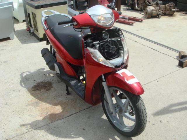 Honda Sh 125i, снимка 3 - Мотоциклети и мототехника - 25283816