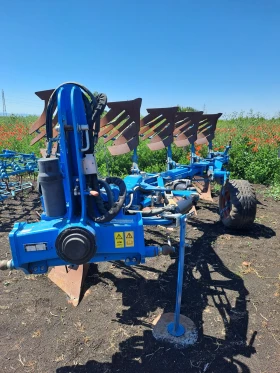 Плуг Lemken JUWEI 8 M , снимка 1