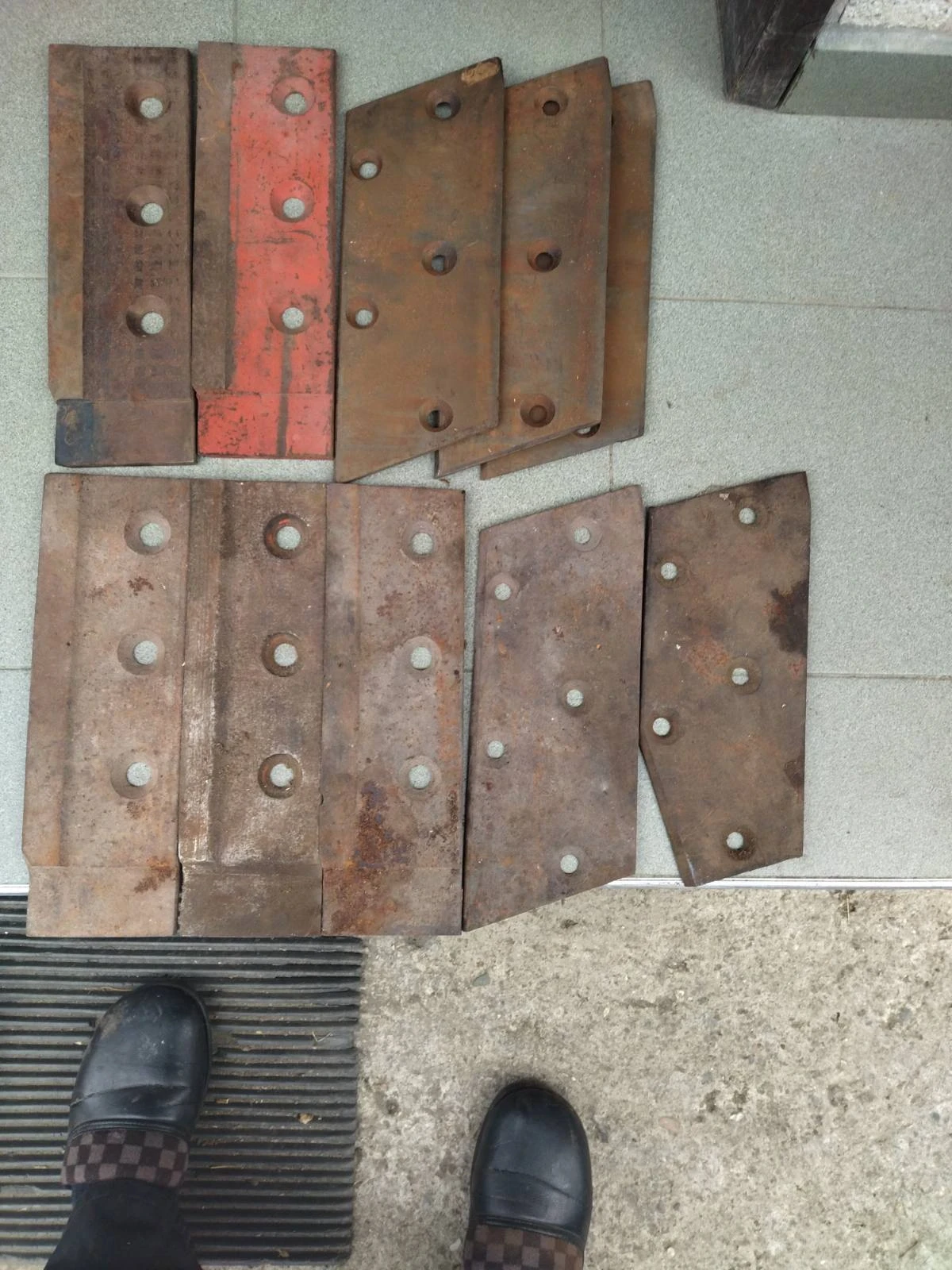 ������� ��� 6 | Mobile.bg � ����������� 13