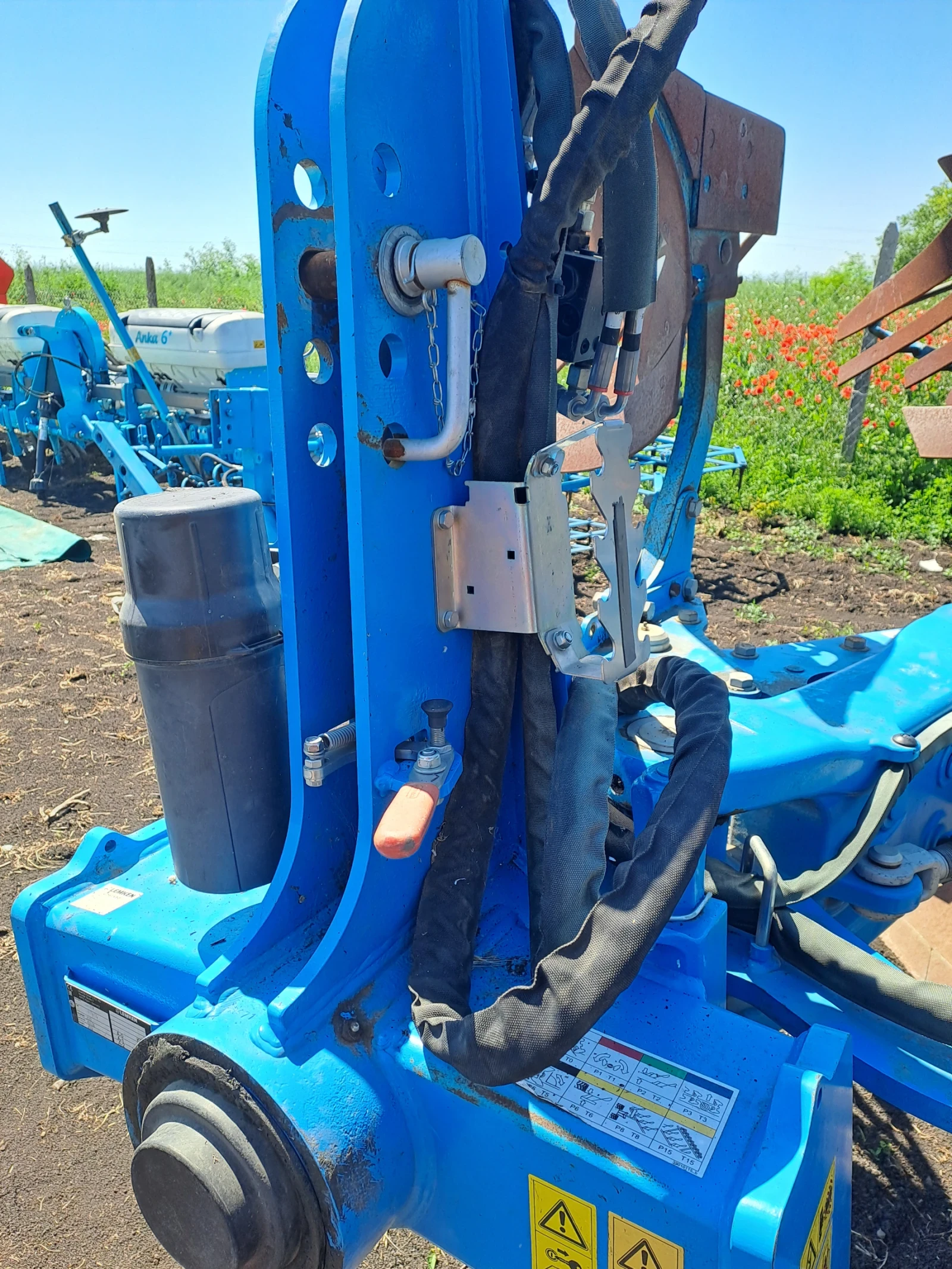 Плуг Lemken JUWEI 8 M , снимка 3 - Селскостопанска техника - 56517476