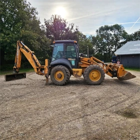 Багер Case  695 Super R, снимка 3