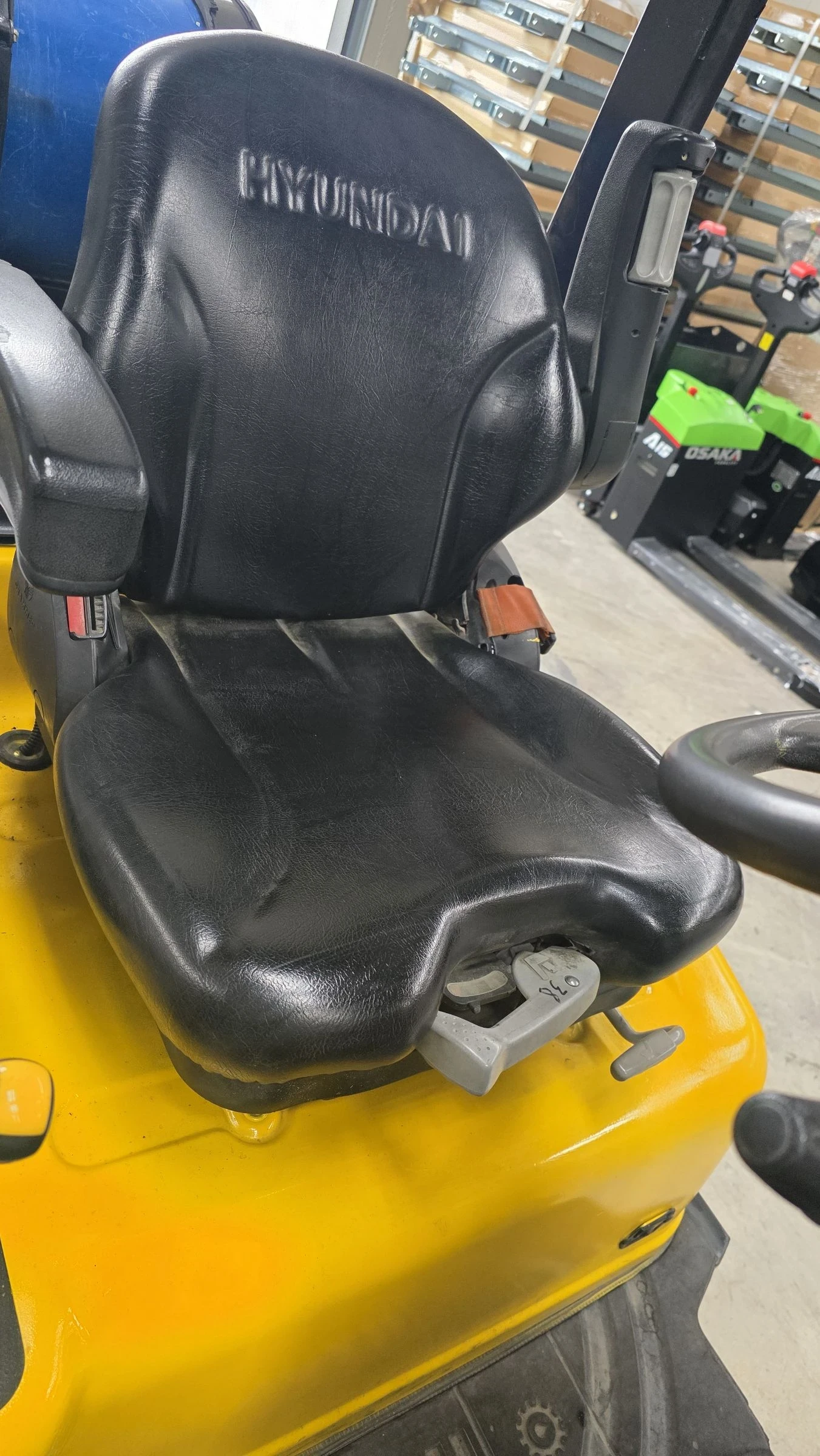  Hyundai 2    | Mobile.bg   6