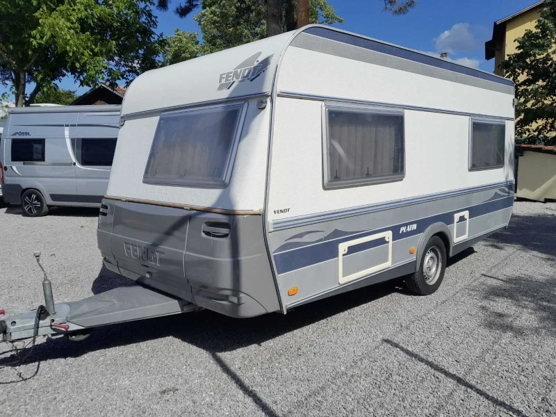 Каравана Fendt 470 Platin
