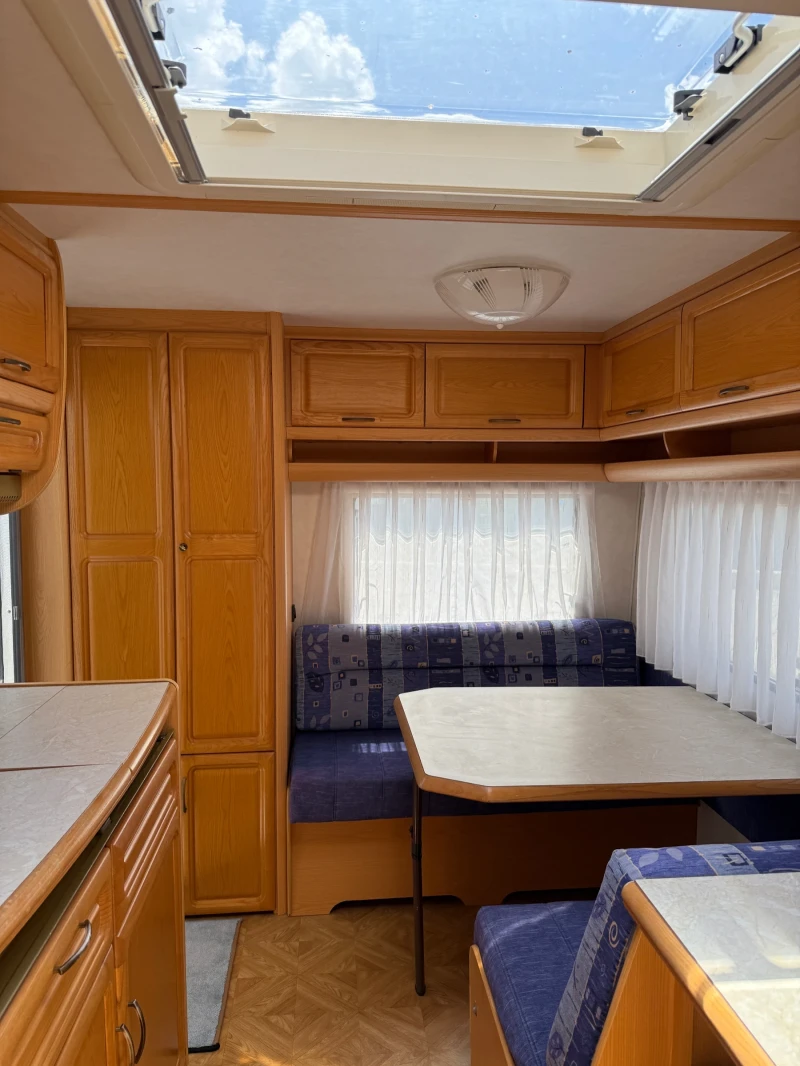 Каравана Fendt 470 Platin, снимка 12 - Каравани и кемпери - 50334603