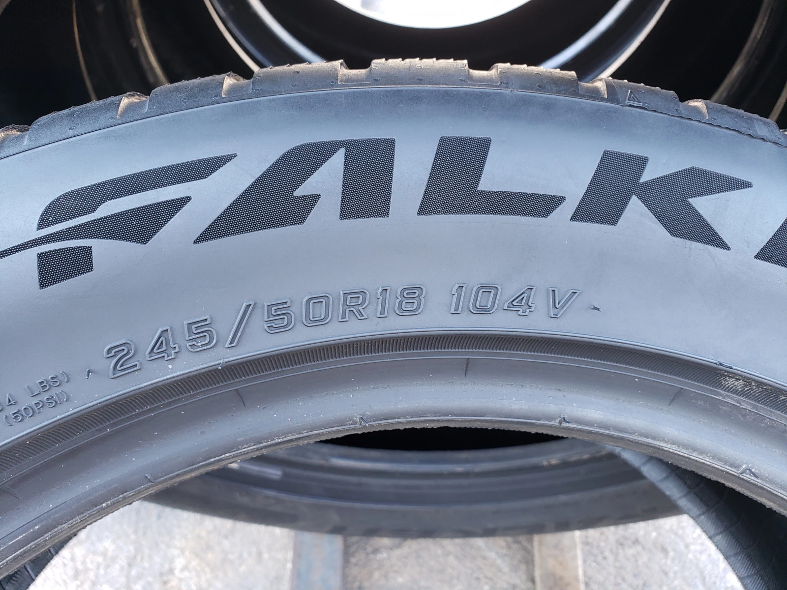 Гуми Зимни 245/50R18, снимка 6 - Гуми и джанти - 56095890