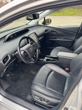 Toyota Prius FACELIFT 1.8 Plug in Hybrid, снимка 10