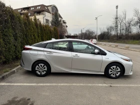 Toyota Prius FACELIFT 1.8 Plug in Hybrid, снимка 6