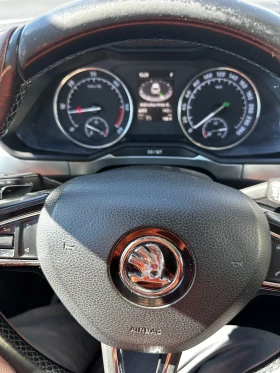 Skoda Superb, снимка 16