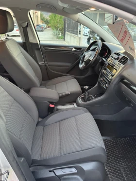 VW Golf 1.6 - 10999 лв. / 5623.70 € - 24888970 11