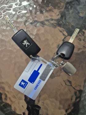 Peugeot 308 1.6 HDI  - 3300 € / 6454.24 лв. - 89860877 11