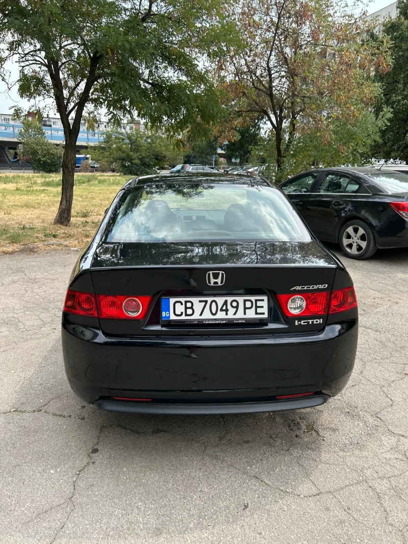 Honda Accord, снимка 6 - Автомобили и джипове - 46944433