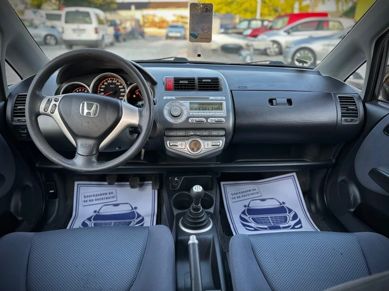 Honda Jazz 1.4i Face Lift, снимка 8 - Автомобили и джипове - 47004446