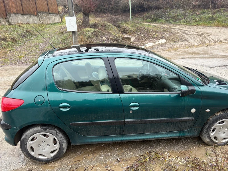 Peugeot 206, снимка 3 - Автомобили и джипове - 48352942