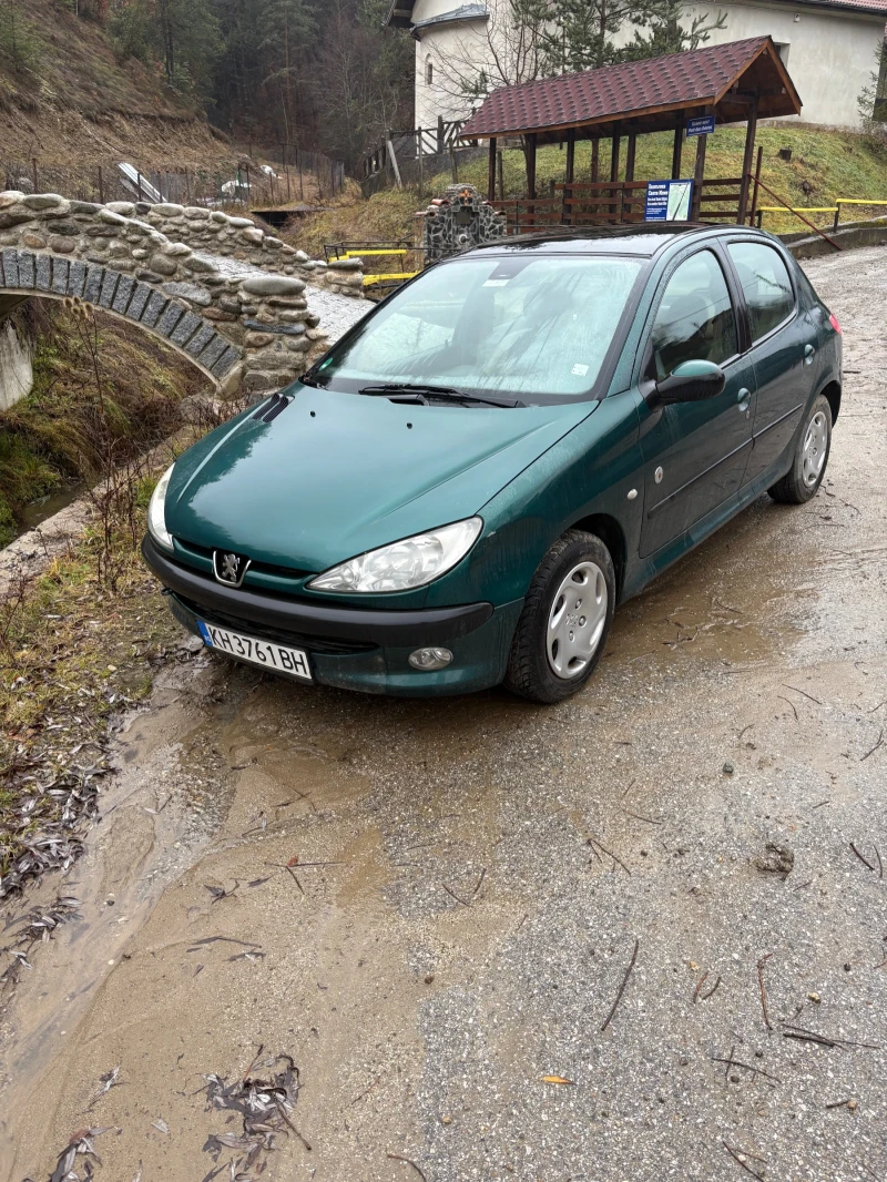 Peugeot 206, снимка 1 - Автомобили и джипове - 48352942