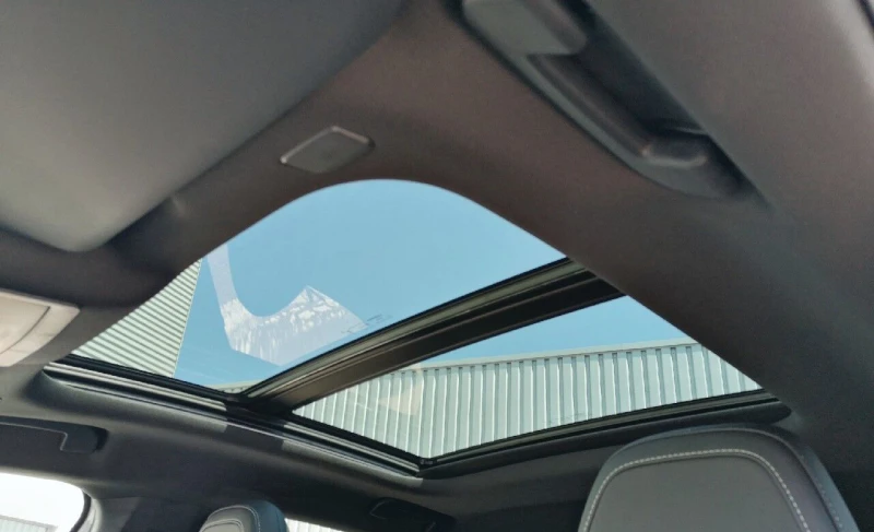 Peugeot 3008 ELECTRO/210HP/GT/360/PANO/NAVI/LED/AMBI/KLESS/568v, снимка 12 - Автомобили и джипове - 50565782