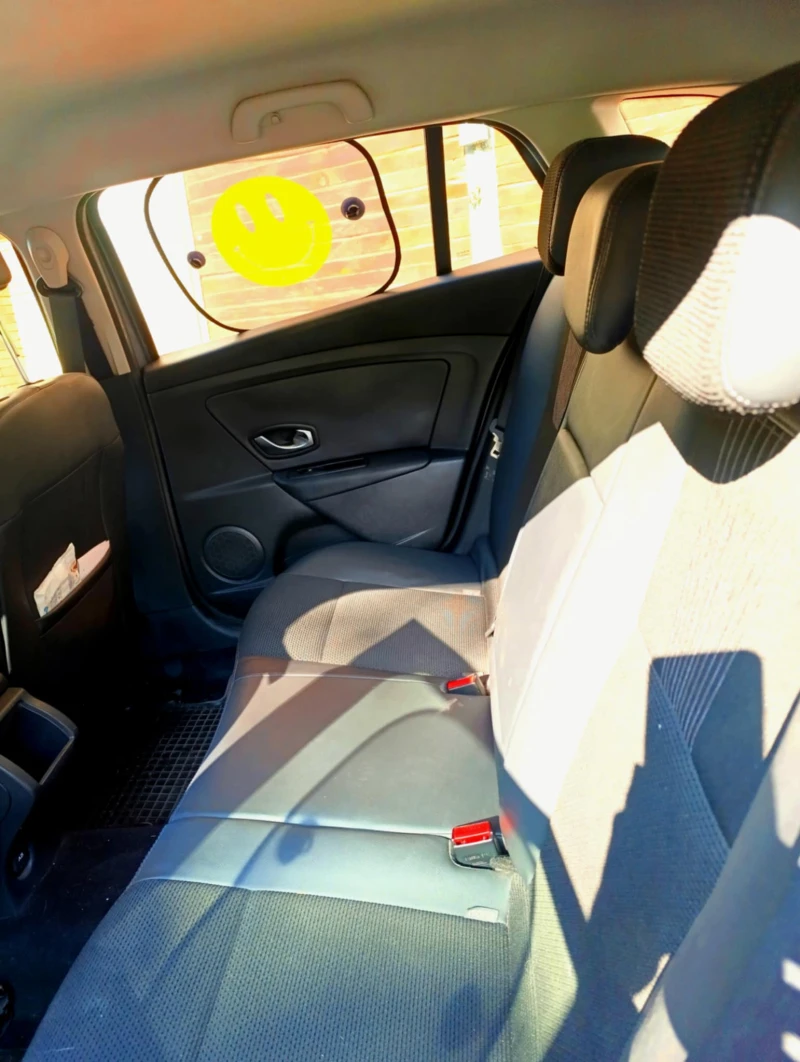 Renault Megane, снимка 5 - Автомобили и джипове - 52655460