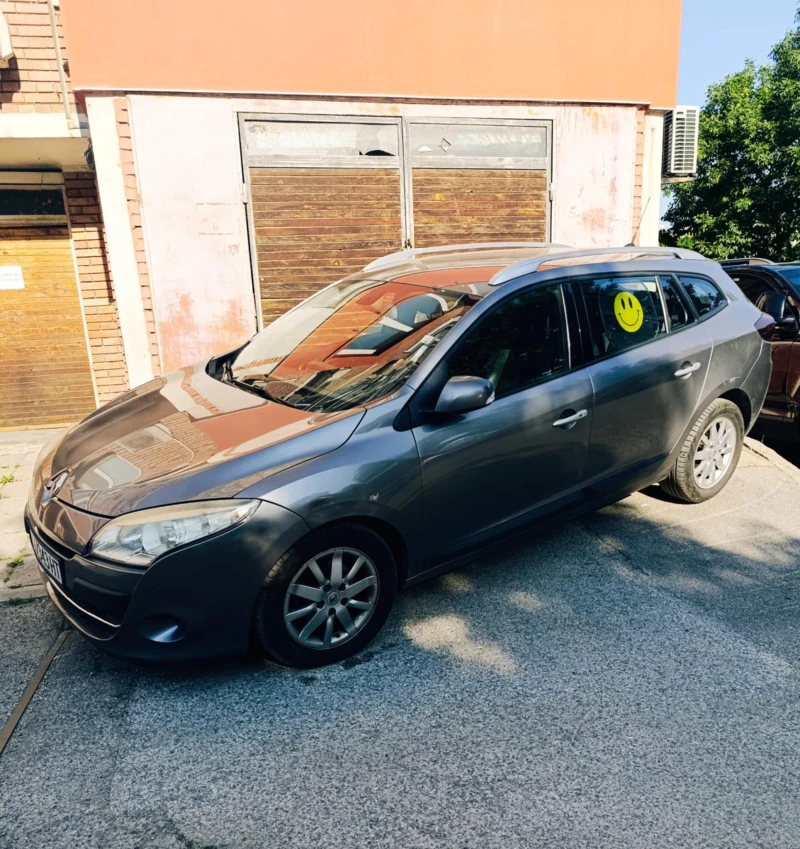Renault Megane, снимка 4 - Автомобили и джипове - 52655460