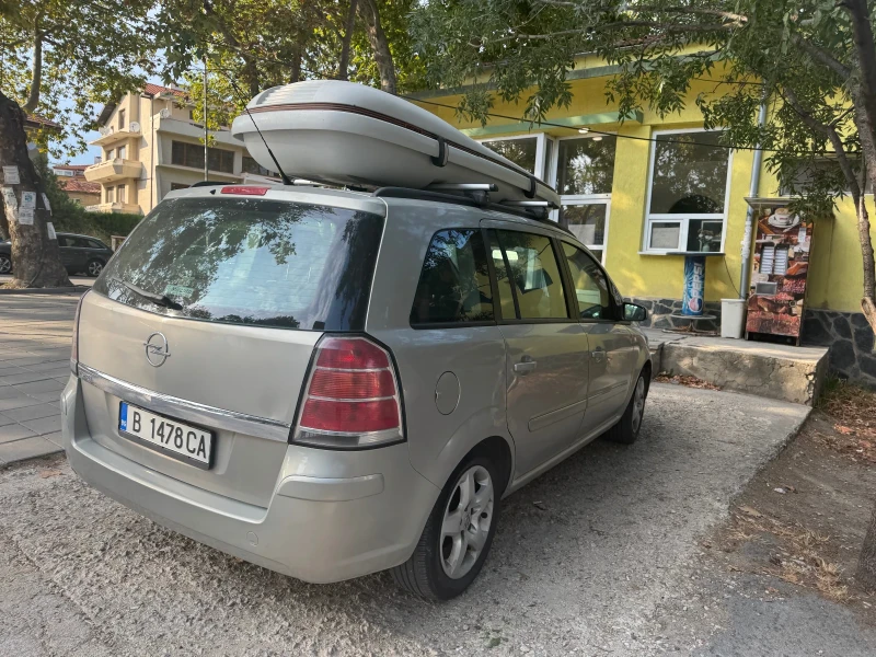 Opel Zafira 1.6, снимка 2 - Автомобили и джипове - 51478142