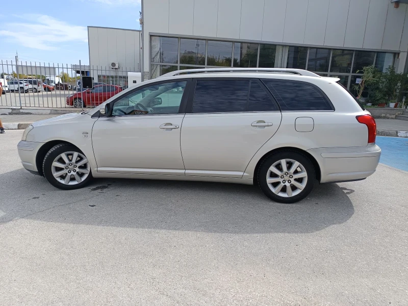 Toyota Avensis, снимка 6 - Автомобили и джипове - 51857161