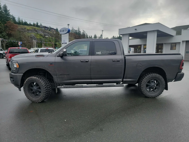 Dodge RAM 3500 CARFAX* АВТОФИНАНСИРАНЕ* БЕЗ ПЪРВОНАЧАЛНА ВНОСКА* , снимка 2 - Автомобили и джипове - 52770638