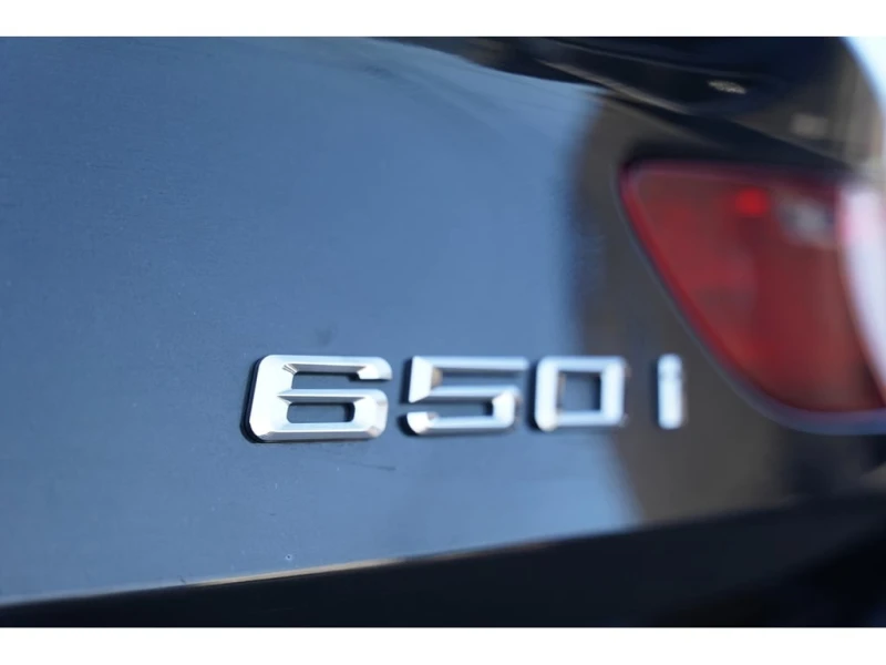 BMW 650 * АВТО КРЕДИТ* ЦЕНА ДО БГ * СЕРВИЗНА ИСТОРИЯ * , снимка 7 - Автомобили и джипове - 52867311