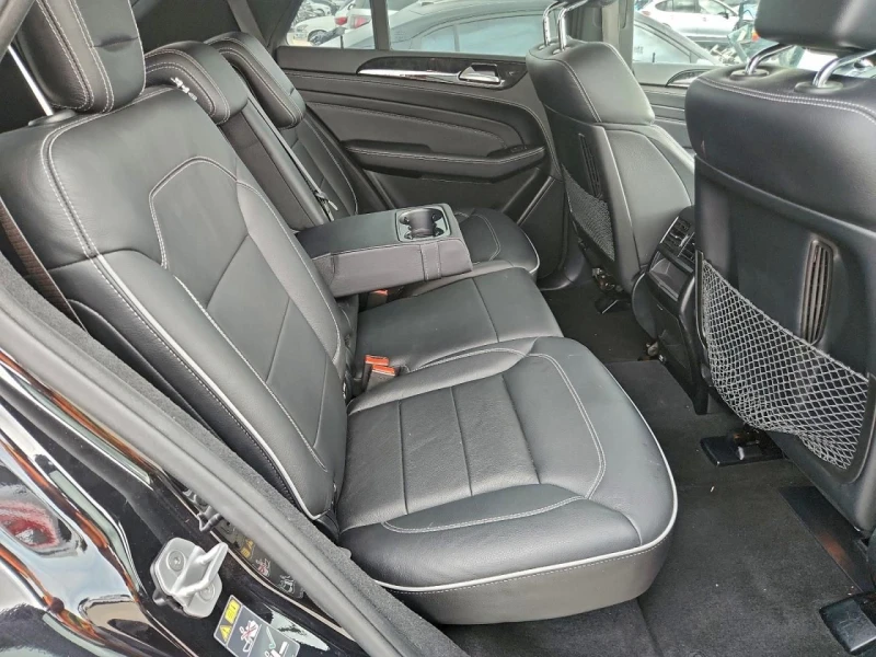 Mercedes-Benz ML 550, снимка 10 - Автомобили и джипове - 53095420