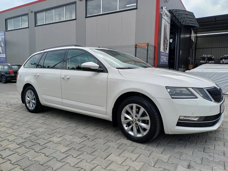 Skoda Octavia 1.5 G-TEC Метан CNG DSG - 29200 лв. / 14929.72 € - 77681274 1